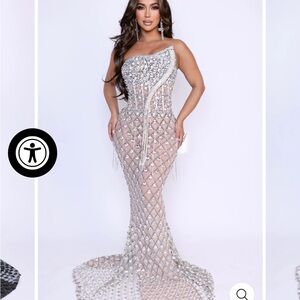 Elegant Silver Evening Gown Prom/Birthday dress